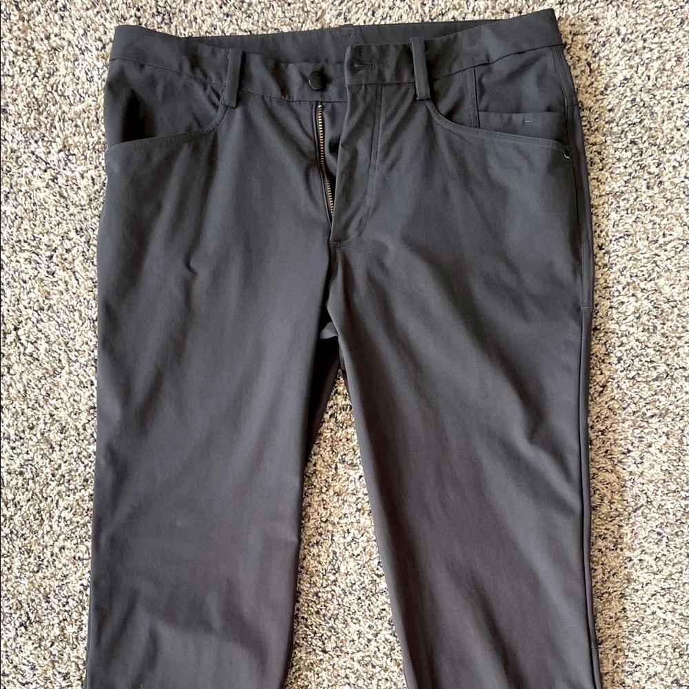 EUC Lululemon ABC Pants 32 x 32 Dark Gray